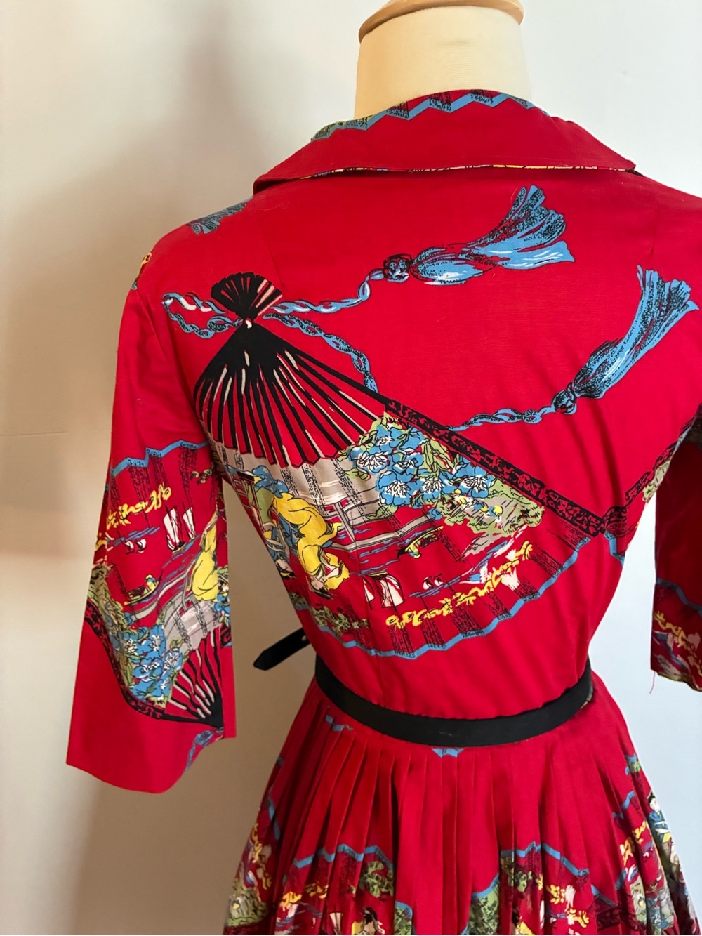 Trashy Diva Red Fans Shirtdress - Picture 7 of 7